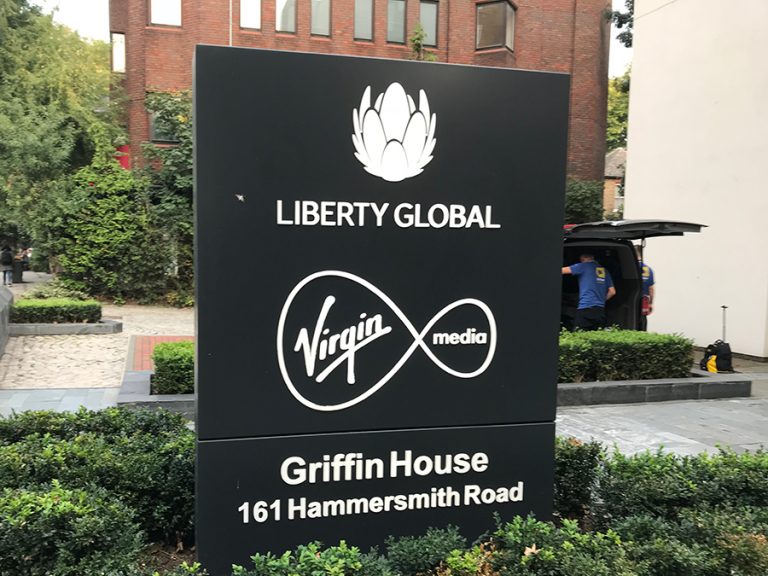 Lightning conducting Virgin growth