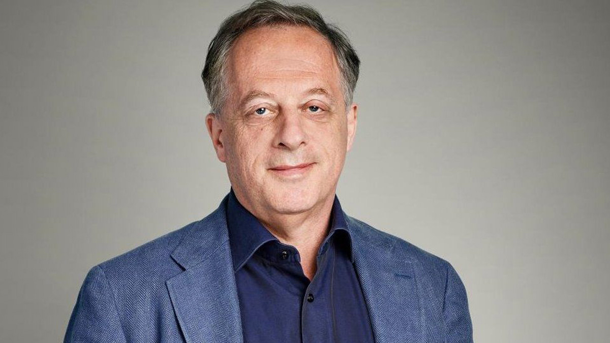 Richard Sharp Resigns As Bbc Chairman