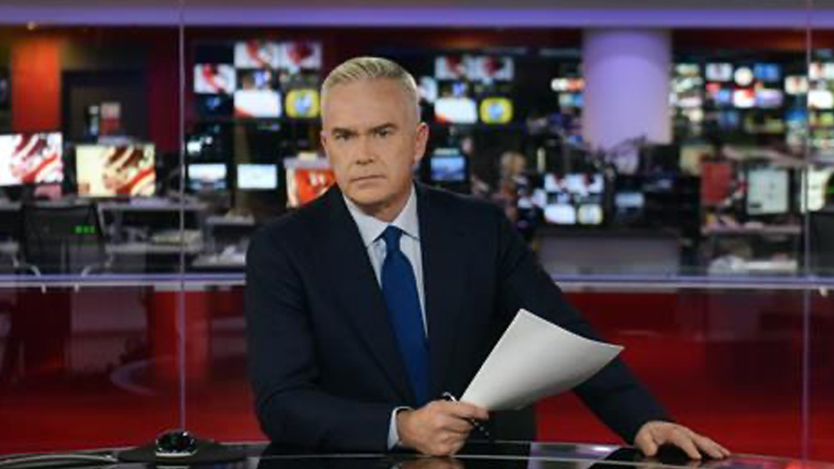 BBC apologises to parents of teenager at centre of Huw Edwards complaint - Vimarsana News